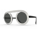 Sunglasses with metallic round frame and dark lenses